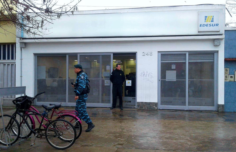 PP | Vecinos peronenses reclaman mejoras en el servicio de EDESUR