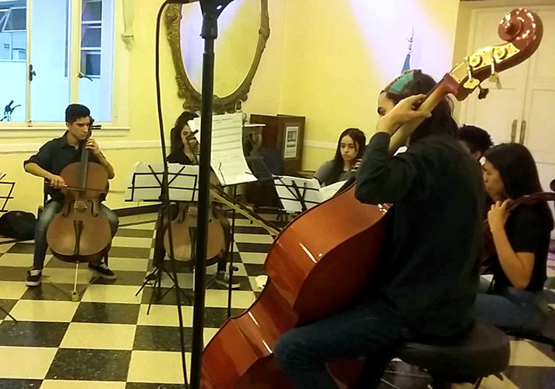 SV | La Orquesta “El Puente” elevó un nuevo reclamo por “atropellos” de las autoridades