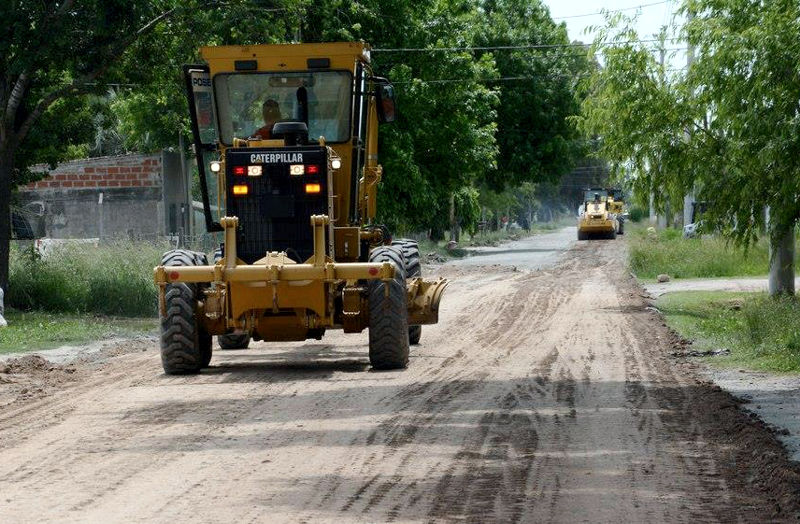SV | Asfaltaran la calle Laprida, en Domselaar