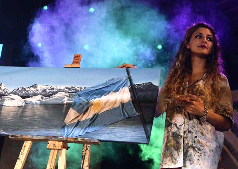 SV | Cosquín: Agostina Mauro pintó en vivo para todo el país