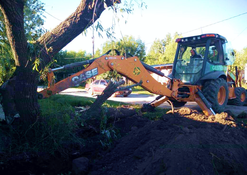 SV | Continúan las tareas de mejorado en barrios del distrito