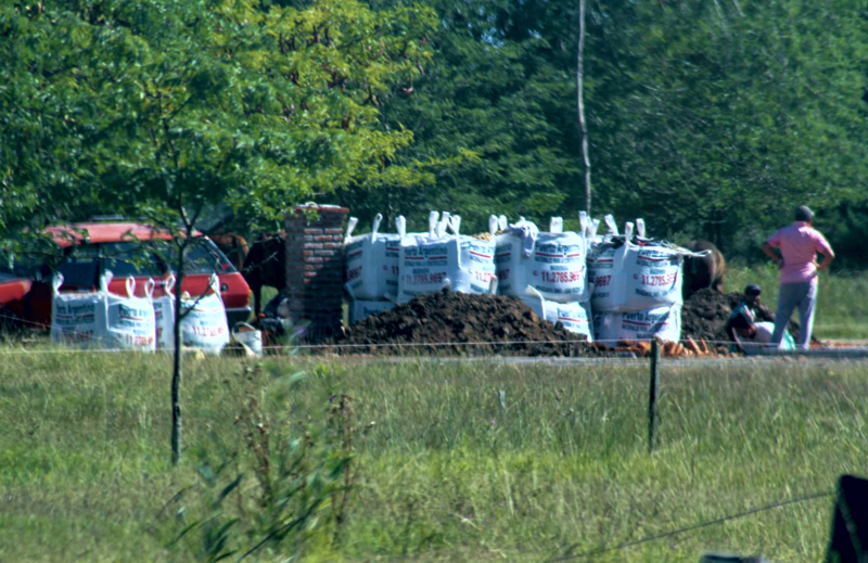 SV | Vecinos denuncian que continúan los trabajos en el barrio de los humedales