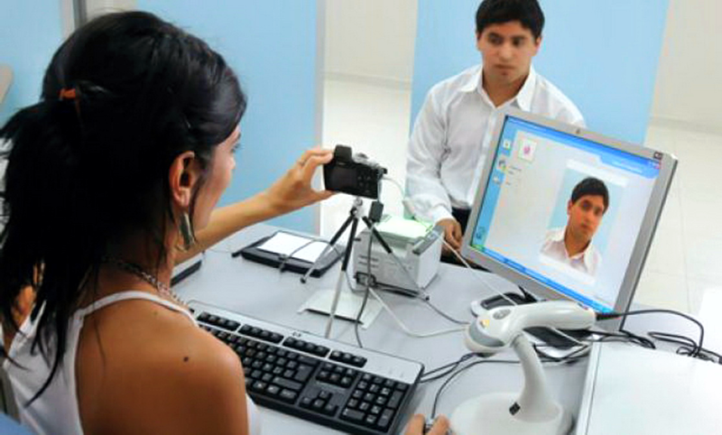 BA | Los conductores bonaerenses podrán tener su licencia impresa en el día