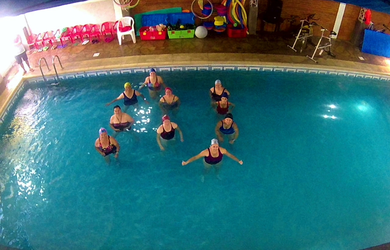 SV | El natatorio Neptuno reabrió sus puertas con natación para niños con autismo