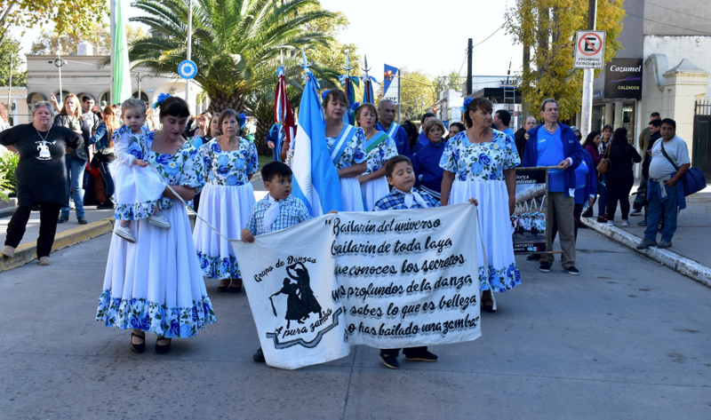 SV | Entregaron reconocimientos en el festejo aniversario del ballet “A Pura Zamba”