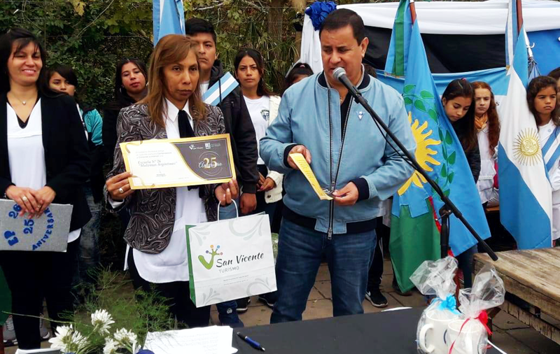 SV | Entregaron un subsidio a la Escuela Primaria 26 de Korn