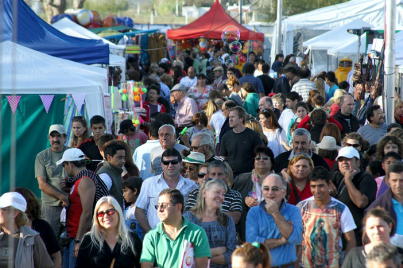 SV | Record de expositores apícolas para la séptima Fiesta Regional de la Miel