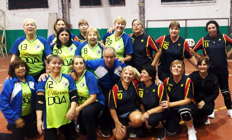 SV | Newcom: a las damas de La Española se le escapó en el tie breack