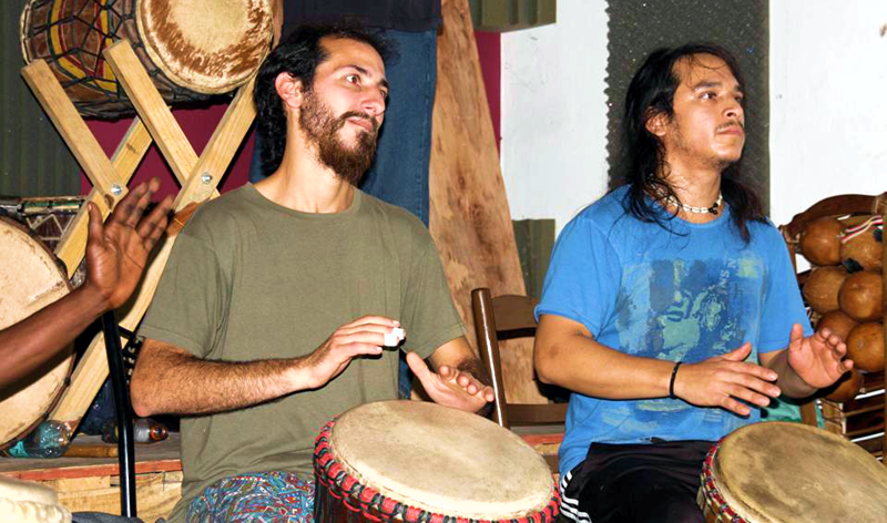 SV | Amplia oferta de talleres en la Biblioteca Popular Mitre