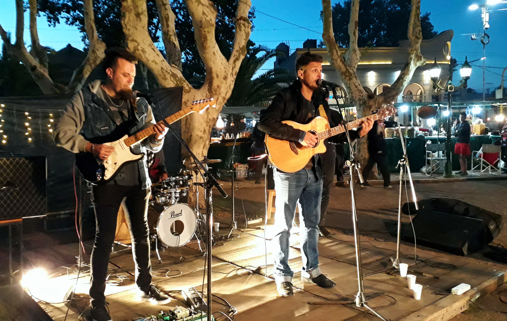 RG | Canciones Salvadoras lanzó un nuevo videoclip con el tema “Papel en blanco”