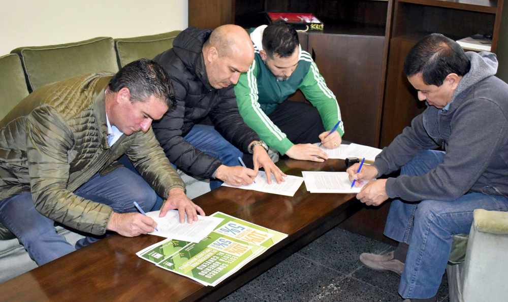 SV | Municipales comprarán con descuento en comercios locales