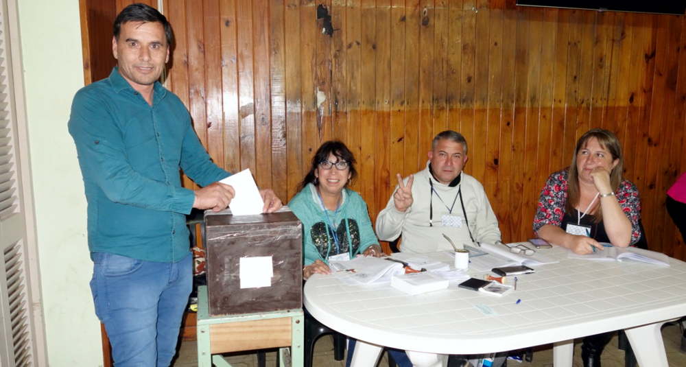 SV | Elecciones > Mauricio Romano fue reelecto al frente del STMSV