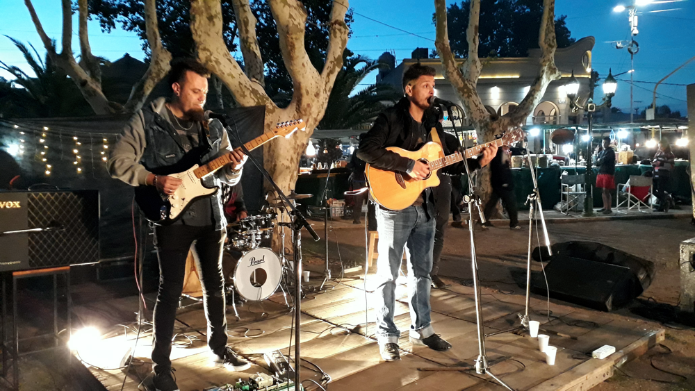 Música | Salvador Canciones se presentará en Schüller de San Vicente