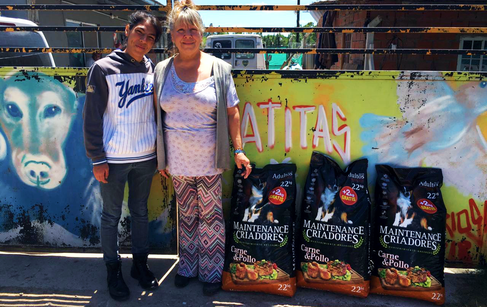 Ejemplo a seguir | Festejó su cumpleaños donando alimento para mascotas