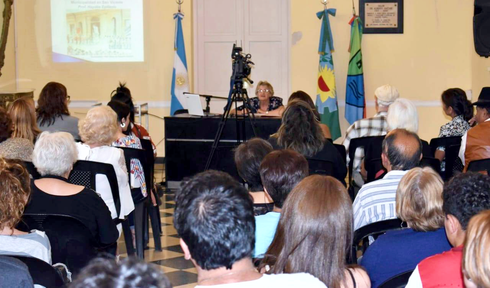 Patrimonio | La historiadora Haydée Epifanio disertó en el Palacio Municipal