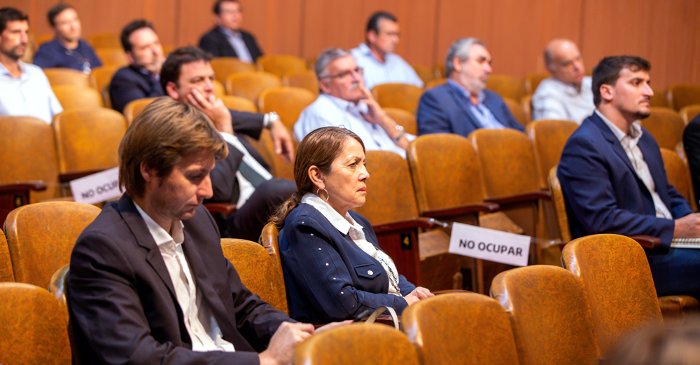 Coronavirus | Blanca Cantero se reunió con Kicillof y firmó un nuevo decreto en Presidente Perón