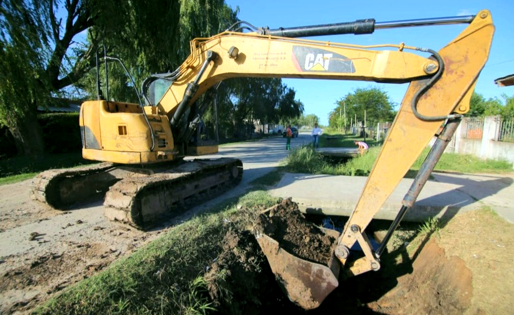 Servicios Públicos | Trabajos de canalización y bacheo en Alejandro Korn