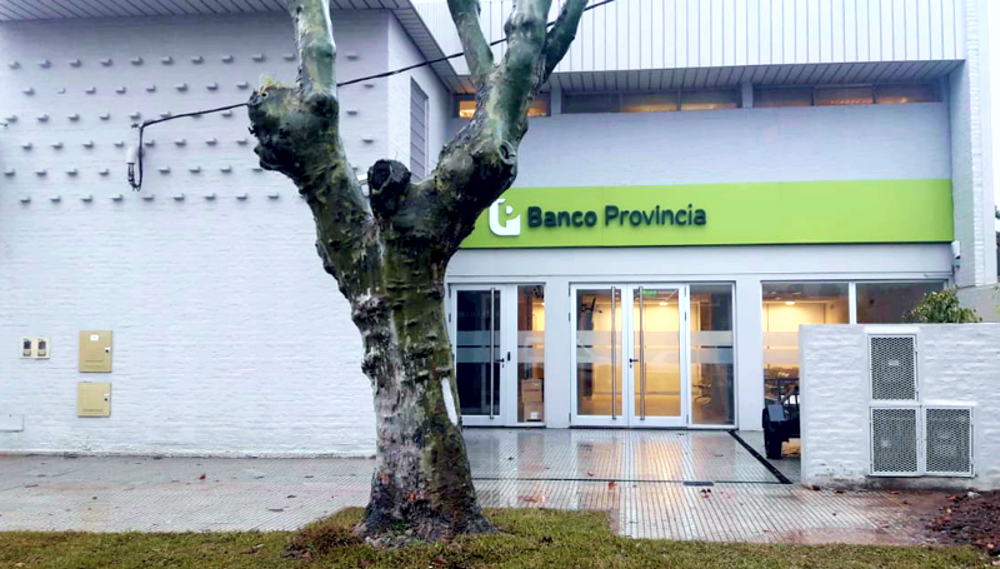 Región | Mañana y el lunes abrirán los bancos para pagar a jubilados y planes