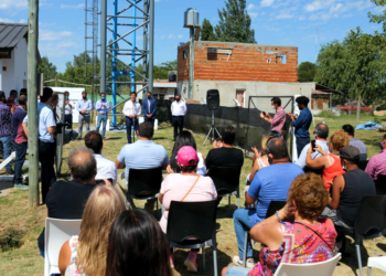 Servicios | Mantegazza inauguró la red de agua potable para la localidad de Domselaar