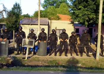 Guernica | Detienen a tres personas con gran cantidad de armas y marihuana