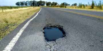 Presidente Perón | Malestar en automovilistas por el pésimo estado de la avenida Kirchner