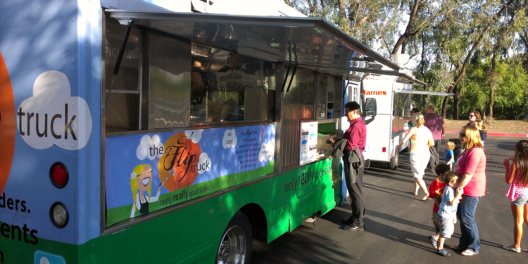 Gastronomía | Tras la tormenta, vuelven los food trucks a la Laguna del Ojo
