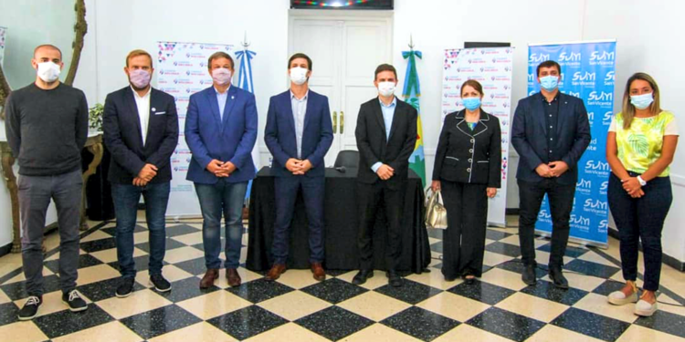 San Vicente | Costa y Mantegazza entregaron subsidios a 46 entidades de la cultura y el turismo