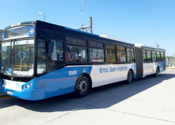Transportes | La Empresa San Vicente presentó los primeros micros articulados de la región