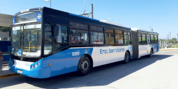 Transportes | La Empresa San Vicente presentó los primeros micros articulados de la región