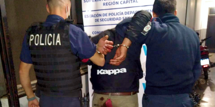 Alejandro Korn | Alcoholizado agredió y robó a un chofer de la Patrulla Municipal