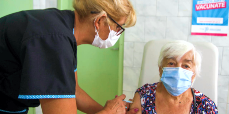 Salud | Desde hoy, vacunan contra el COVID-19 en el Centro Cívico de Alejandro Korn