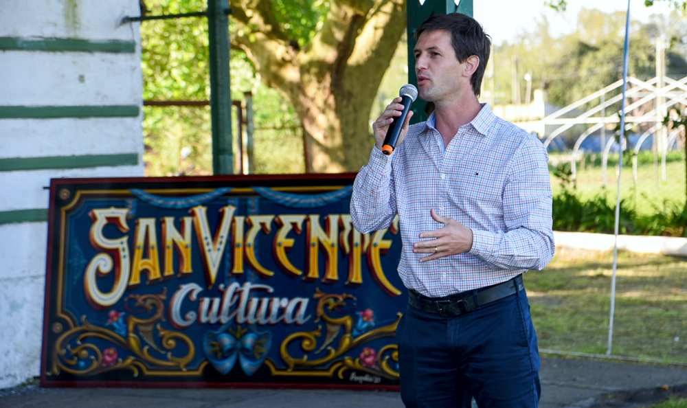San Vicente | Mantegazza entregó subsidios para reactivar la actividad cultural y turística
