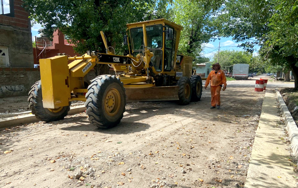 Guernica | Comenzaron los trabajos de pavimentación de la Calle 110 en La Yaya