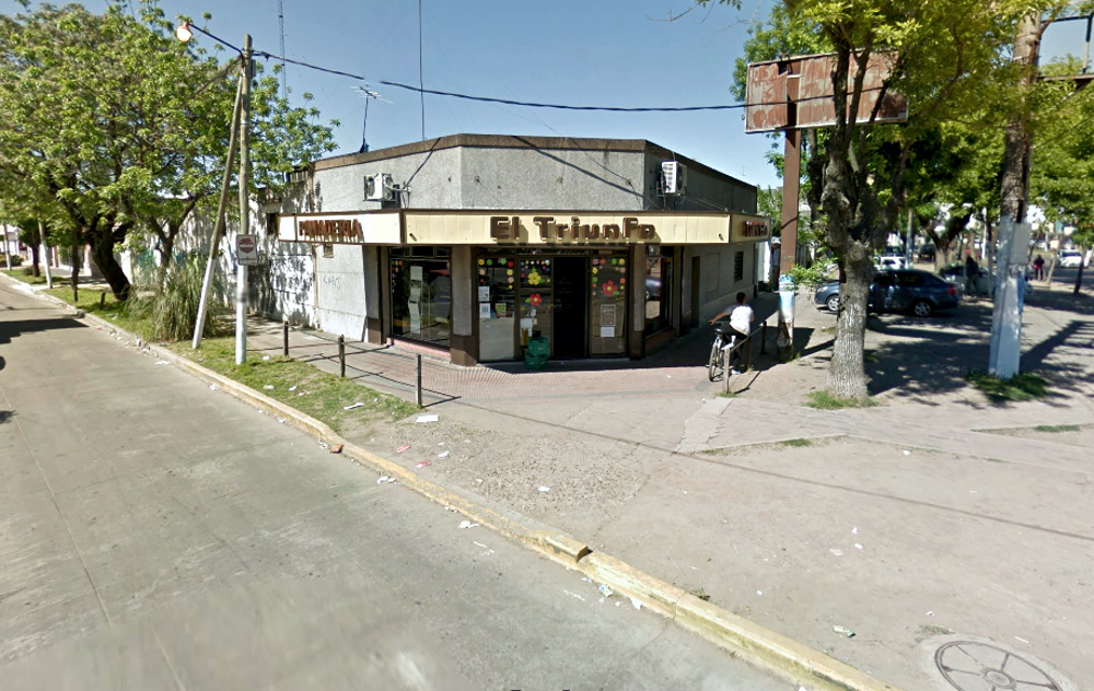 Policiales | Robaron y retuvieron al personal en reconocida panadería de Alejandro Korn