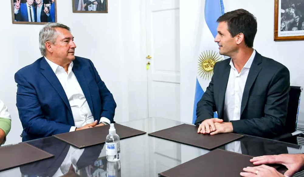 San Vicente | Mantegazza presentó la vuelta del servicio de micros a la ciudad de La Plata