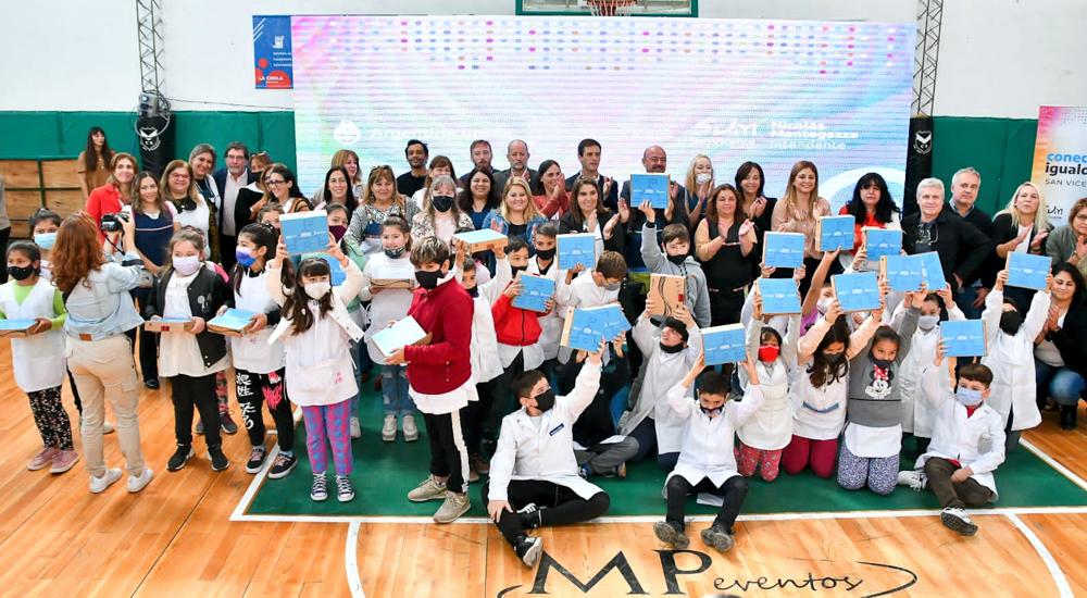 Educación | Mantegazza lanzó el programa Conectar Igualdad San Vicente y entregará 11 mil tablets
