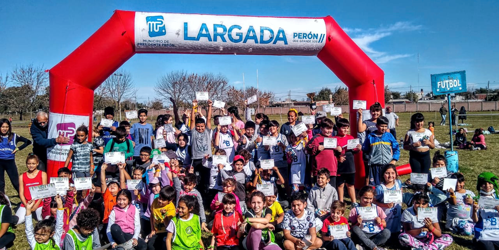 Presidente Perón | Comenzó a funcionar en el Municipio la primera escuela de atletismo infantil