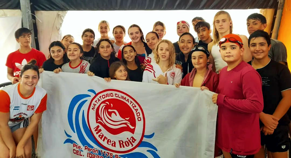 Natación | Marea Roja logró 83 podios en el comienzo del torneo de la LENSUR en Glew