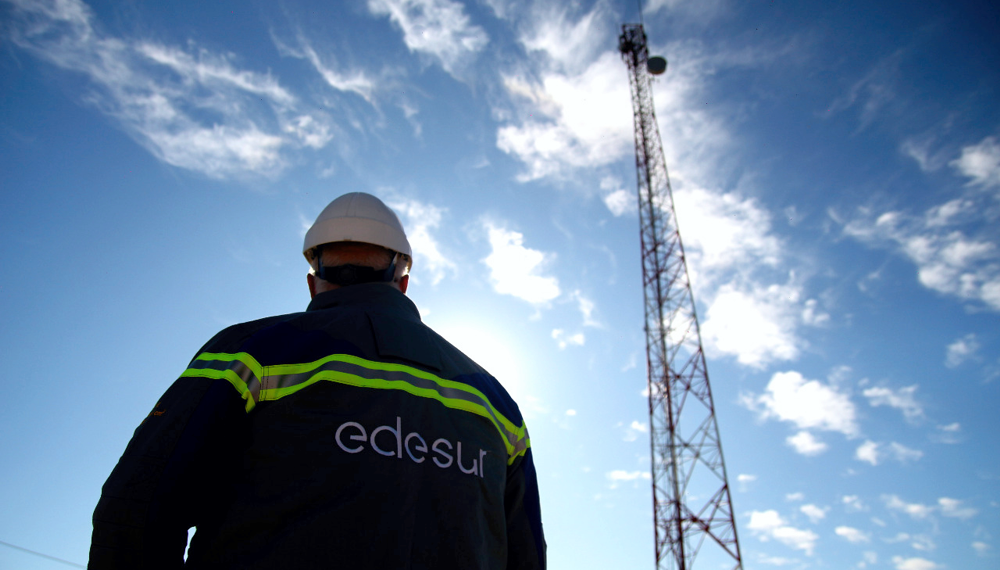San Vicente | Edesur instaló una antena de comunicaciones en el predio de la Subestación Bachofen