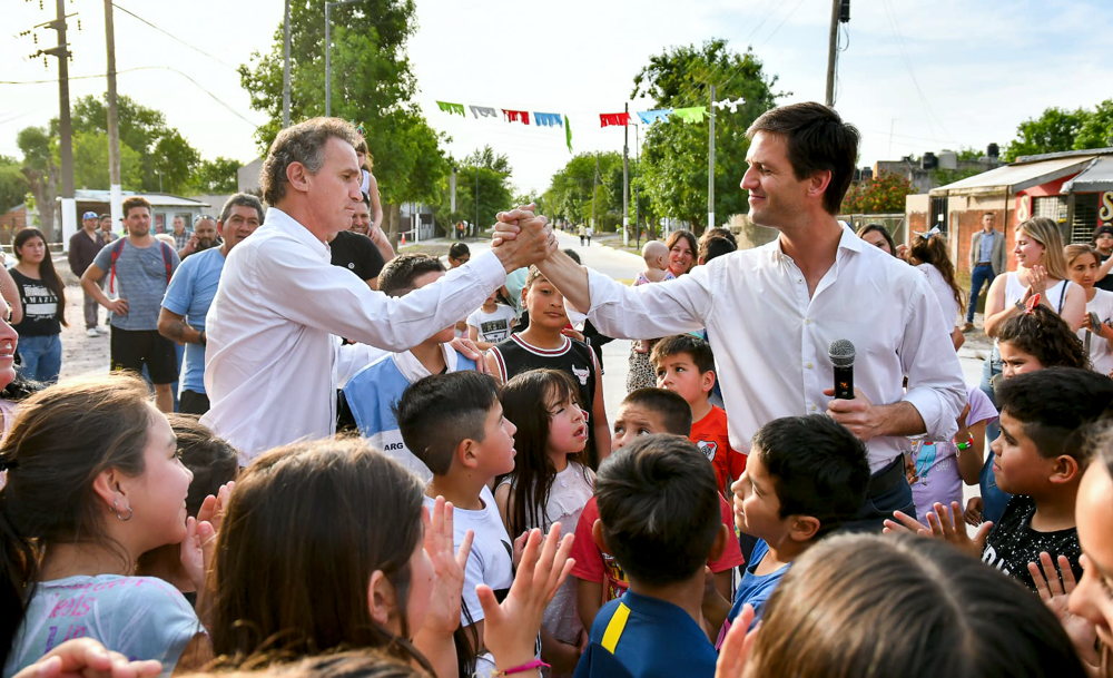 Alejandro Korn | Mantegazza inauguró 800 metros de pavimento en el barrio Santa Ana