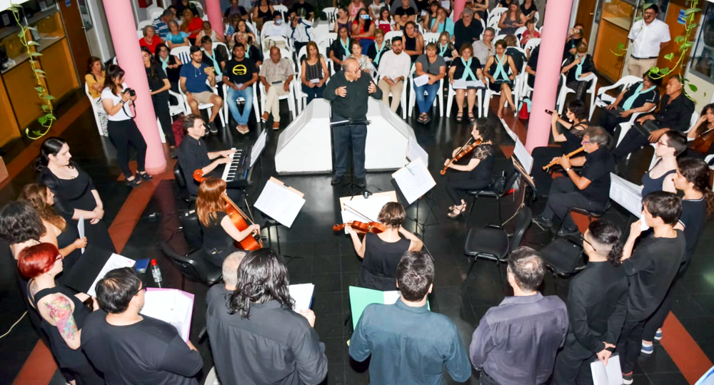 Presidente Perón | Se realizó una velada coral por un nuevo aniversario del distrito