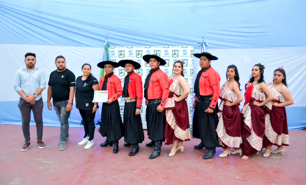 Presidente Perón | El Día de la Tradición se festejó en el Anfiteatro Homero Manzi