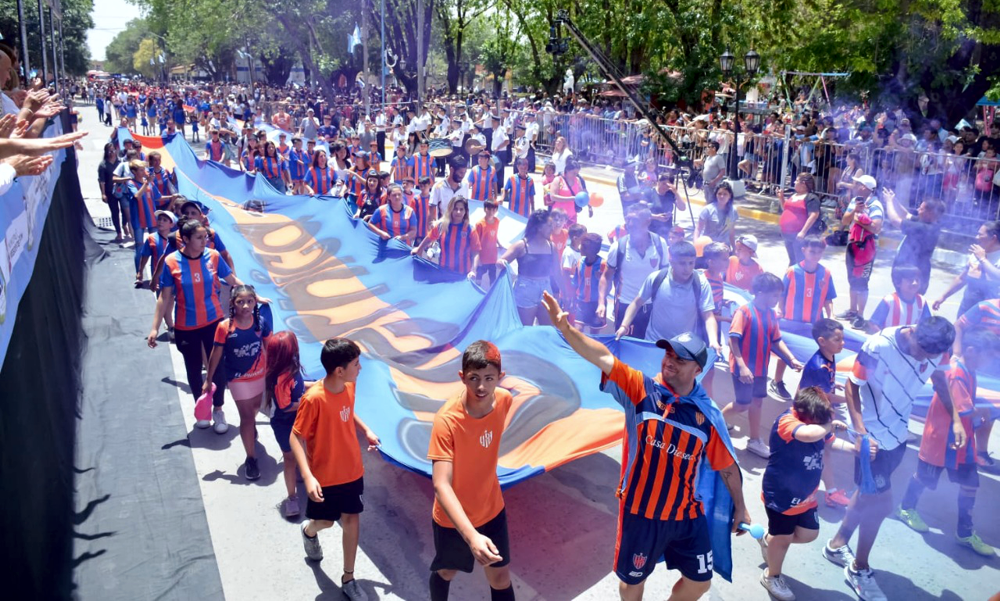Aniversario | Miles de peronenses participaron de los festejos por los 29 años del distrito