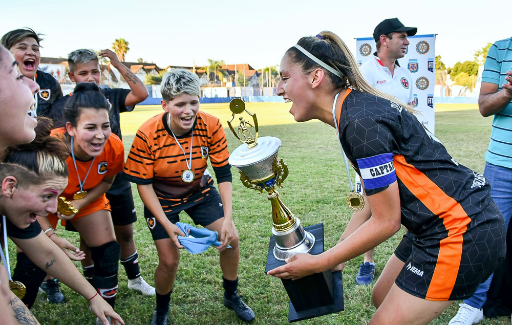 Fútbol femenino | Estrella del Sur venció a Empalme y se coronó campeón de la Liga Metropolitana