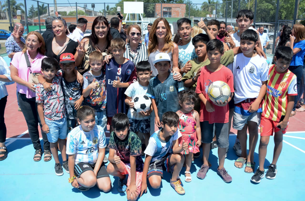 Presidente Perón | Cantero y Tolosa Paz inauguraron una nueva plaza en el barrio La Yaya