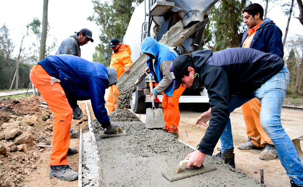 Alejandro Korn | Asfaltarán más de 2.000 metros de Bullrich, beneficiando a 4 barrios de la ciudad