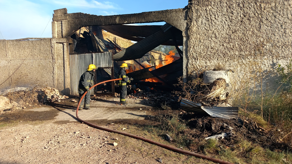Incendio de la maderera | La negligencia de unos vecinos produjo una tragedia en San Vicente
