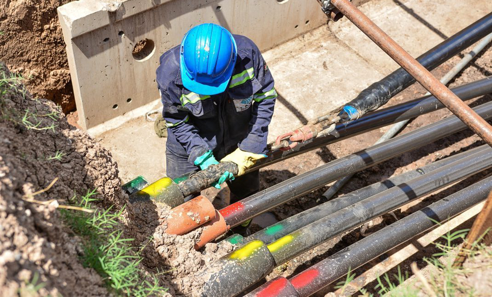 Energía | EDESUR avanza en el tendido subterráneo para la Subestación Bachofen de San Vicente