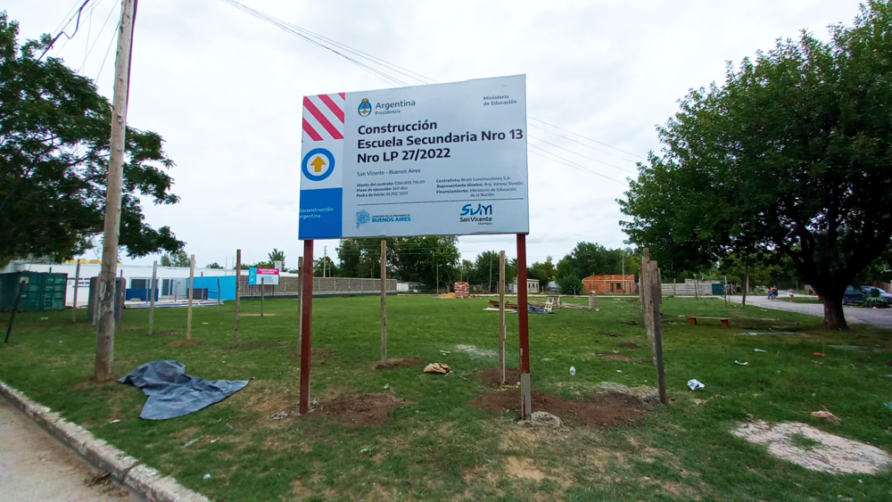 Educación | Comenzaron a construir la Escuela Secundaria 13 en el barrio Eva Perón de San Vicente