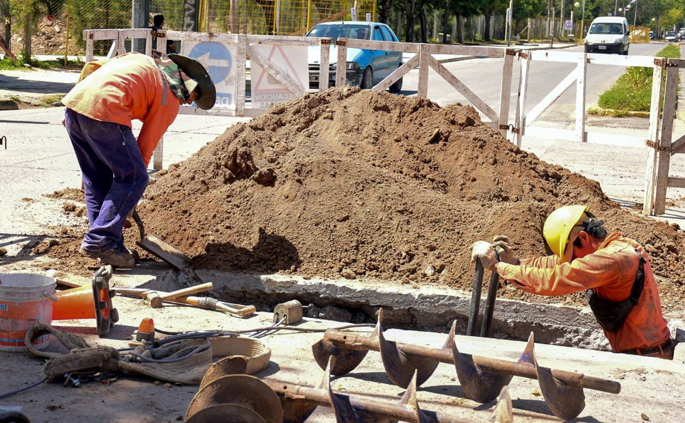 Servicios | Hay vecinos de San Vicente que hace cinco días están sin agua corriente